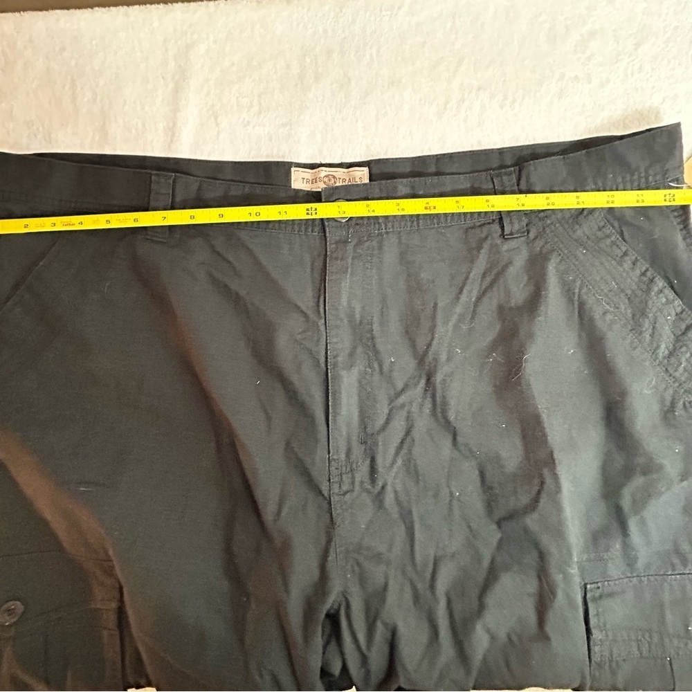 Trees Trails Men's Black Cargo Shorts with Pockets Size 46 NWT - Picture 7 of 11
